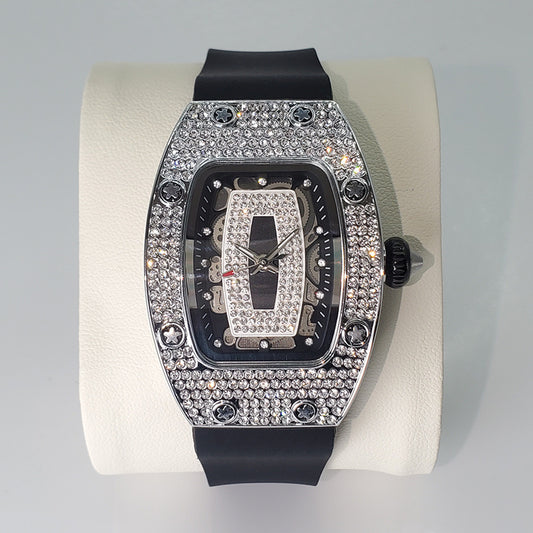 Timeless Carat Luxury Tonneau Watch for Women